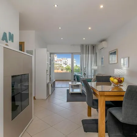 Henri Apartamento Lagos